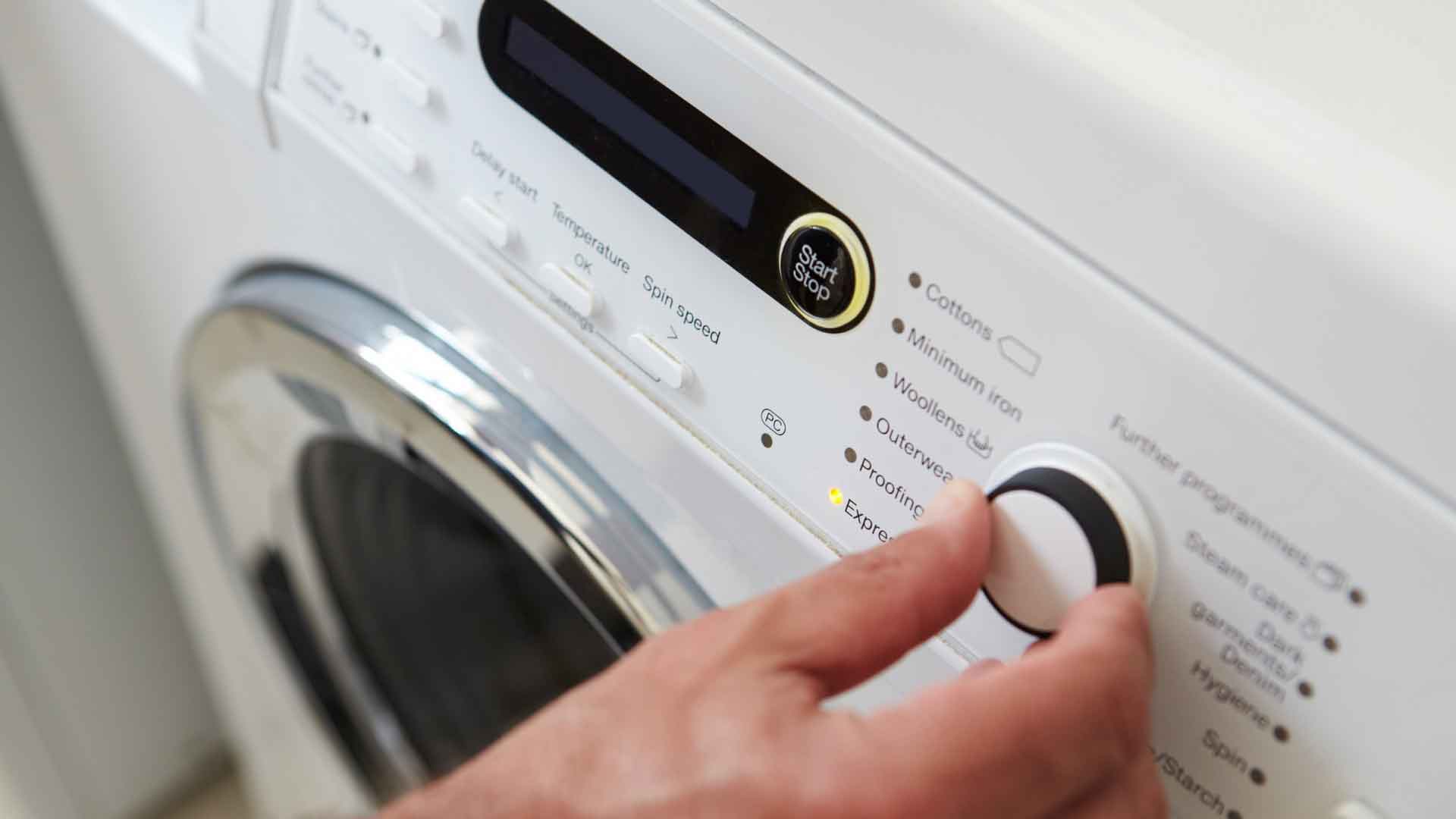 Fully-automatic-washing-machine